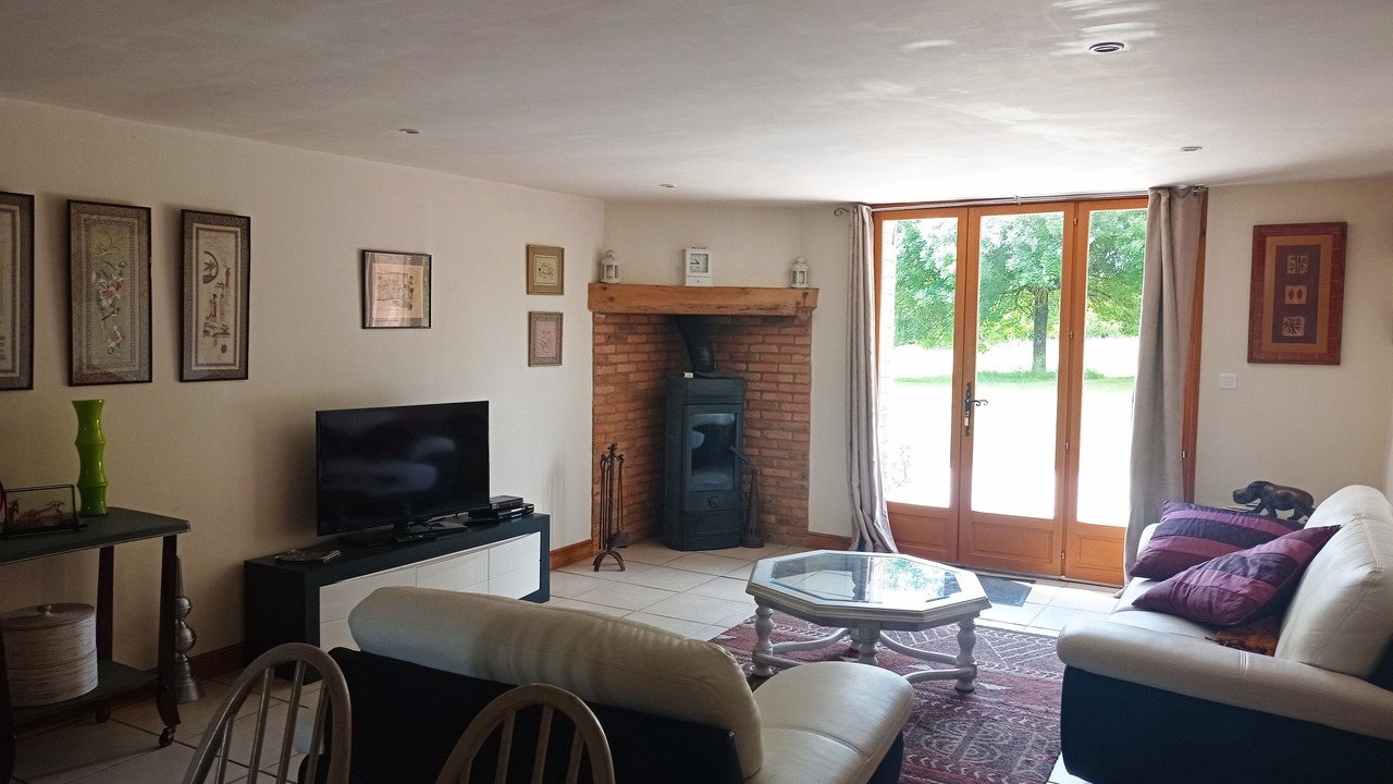 Photo of Livingroom in Singleyrac