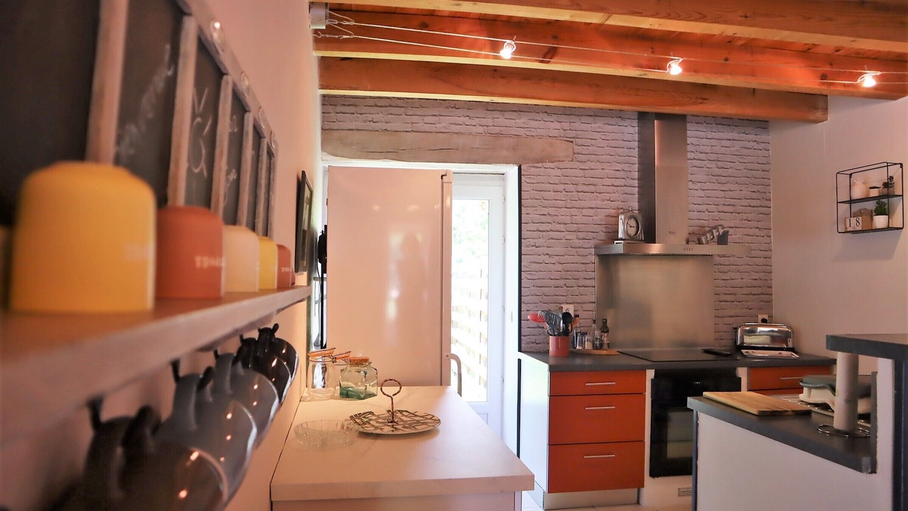 Photo of Kitchen in Saint-Pierre-de-Clairac