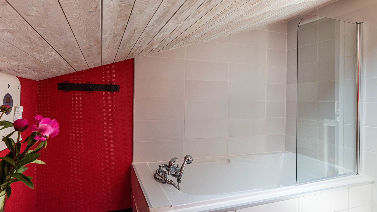 Photo of Bathroom in Saint-Pierre-de-Clairac
