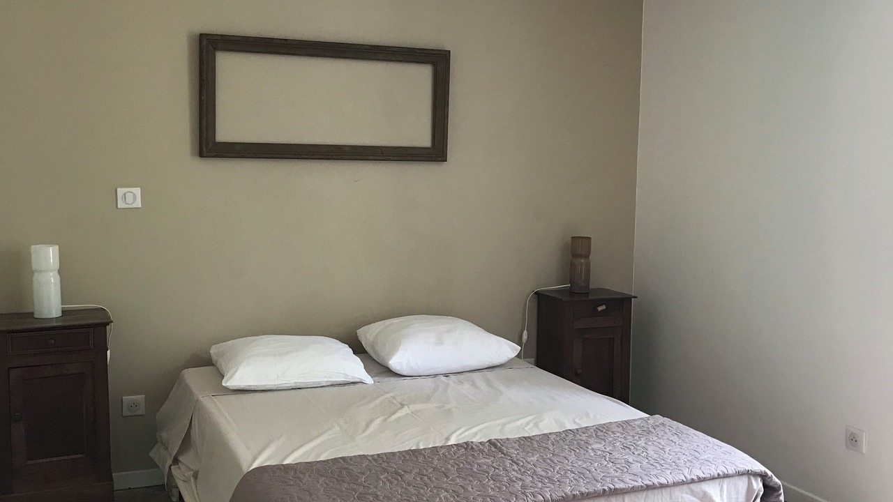 Photo of Bedroom in Cerons
