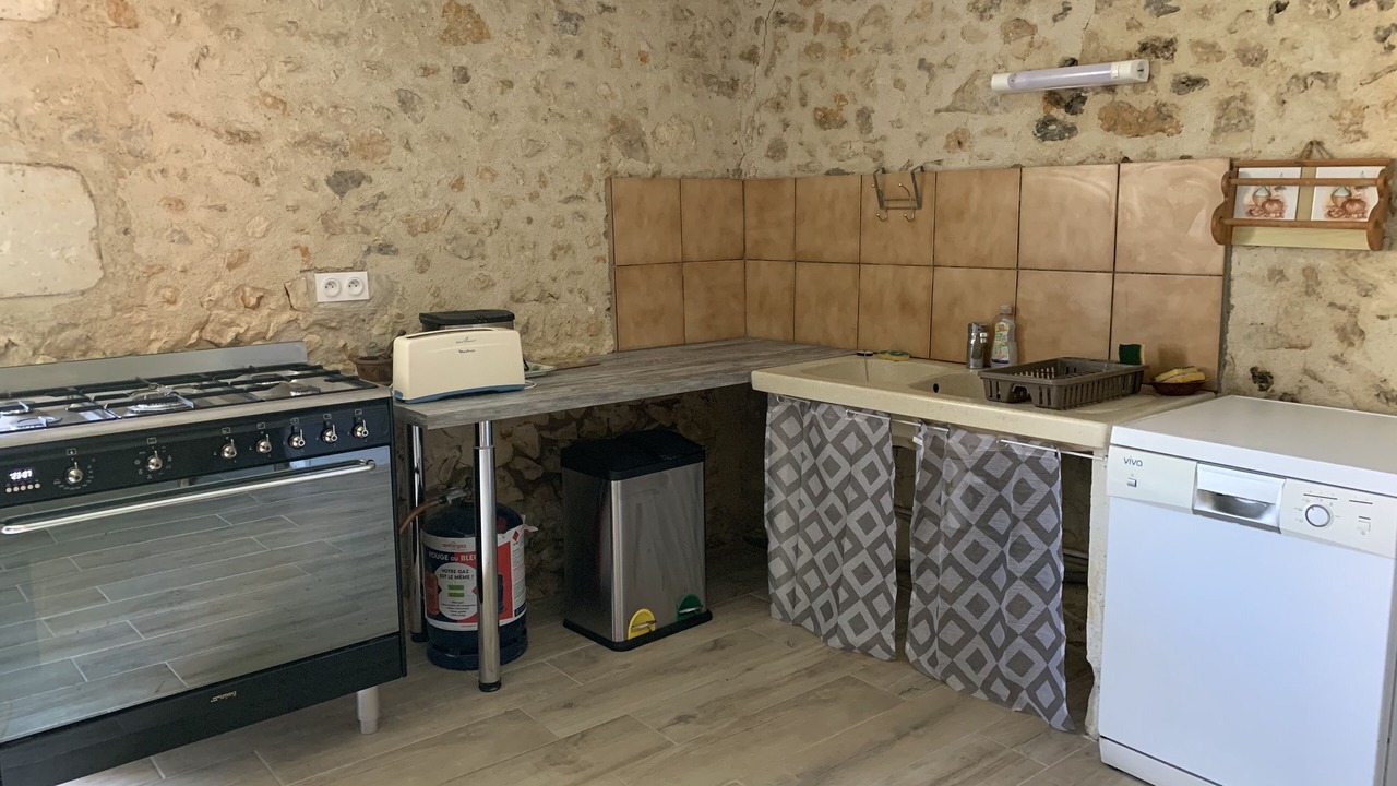 Photo of Kitchen in Saint-Vincent-Jalmoutiers