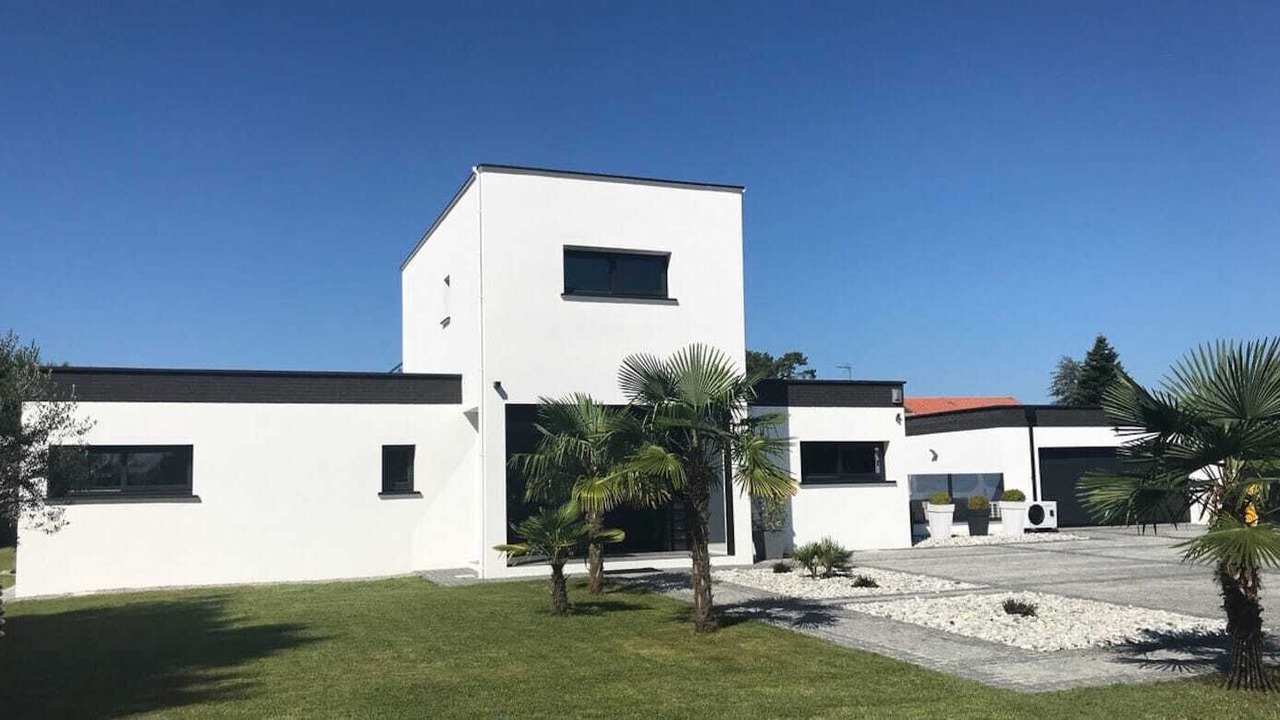 Photo of Outdoor in Mees
