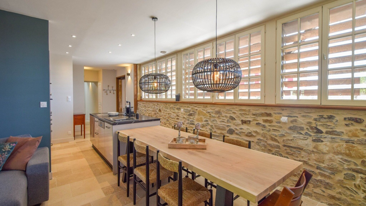 Photo of Livingroom in Saint-Medard-d'Excideuil