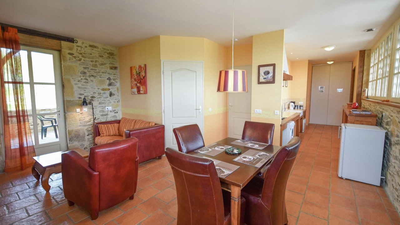 Photo of Livingroom in Saint-Medard-d'Excideuil