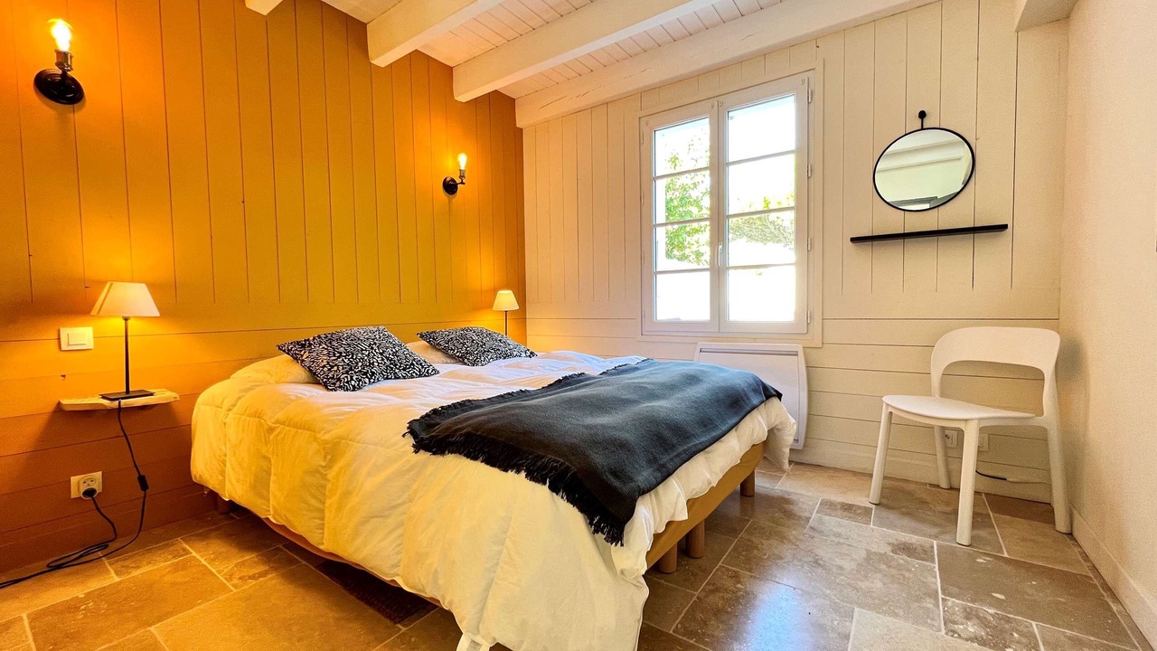 Photo of Bedroom in Saint-Clement-des-Baleines