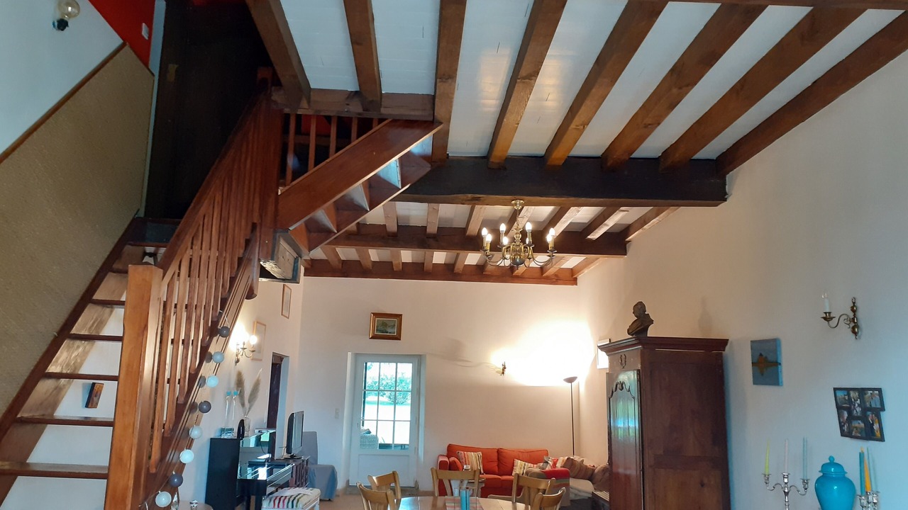 Photo of Others in Pouillon