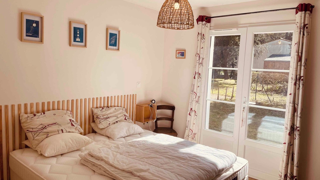 Photo of Bedroom in Le Grand-Village-Plage