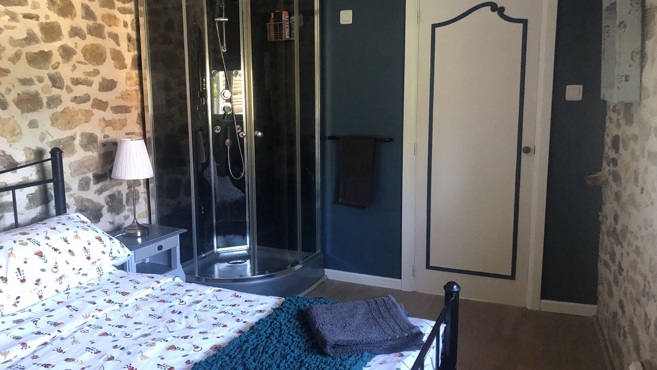 Photo of Bedroom in Saint-Martin-de-Fressengeas