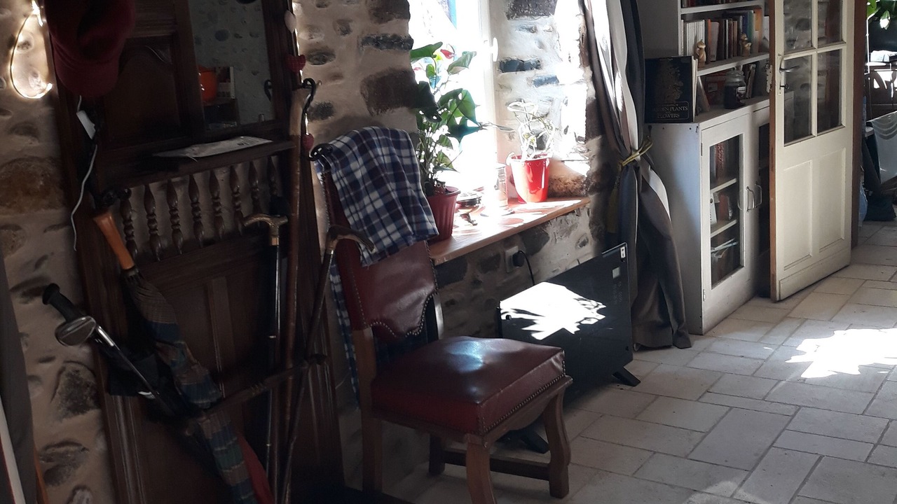 Photo of Livingroom in Charritte-de-Bas