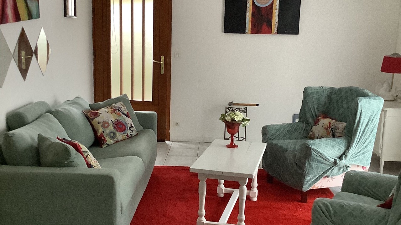 Photo of Livingroom in Beychac-et-Caillau