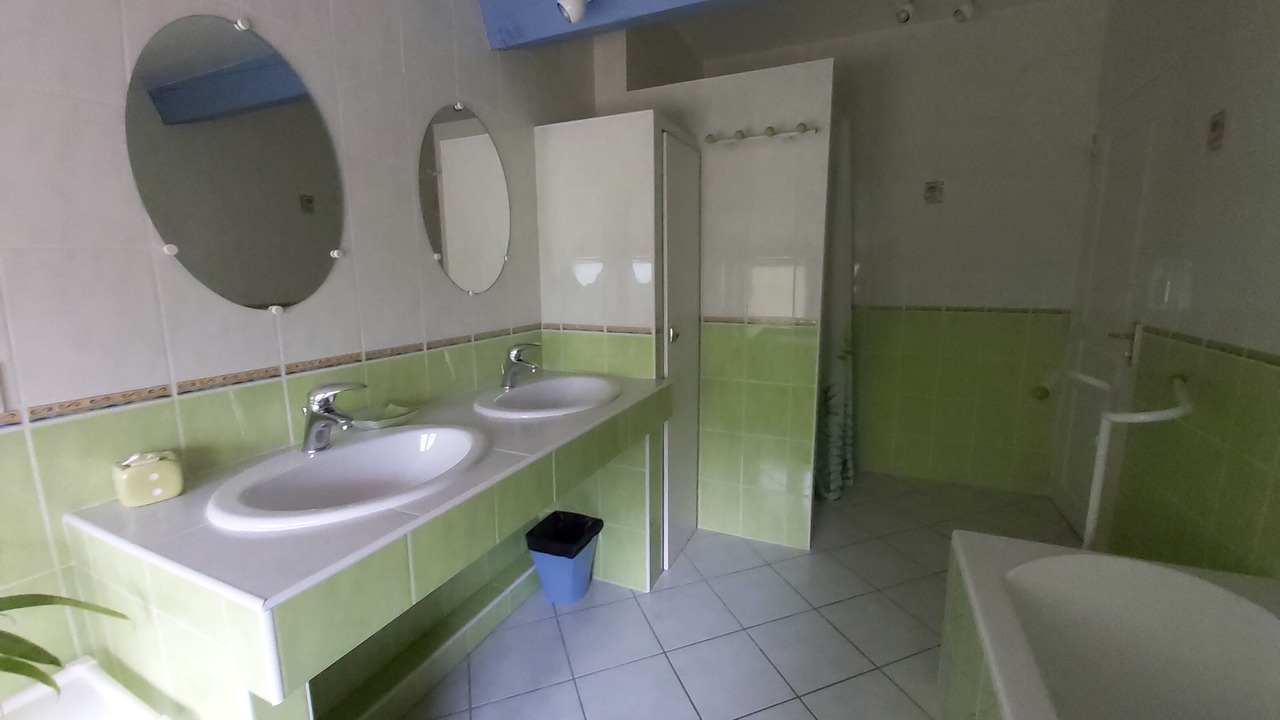 Photo of Bathroom in Francescas