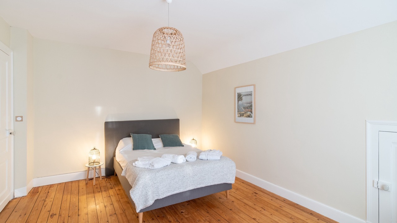 Photo of Bedroom in Saint-Gence