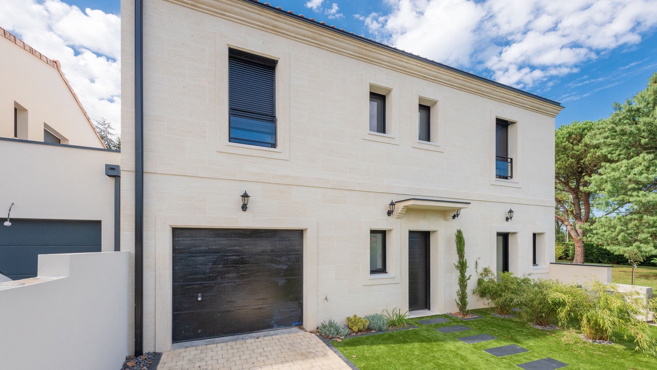 Photo of Outdoor in Pessac