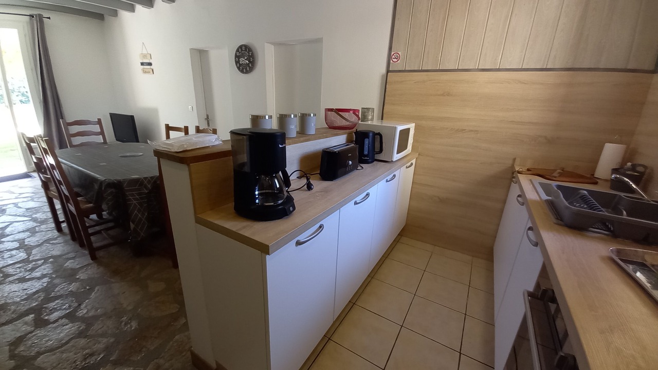 Photo of Kitchen in Saint-Andre-dAllas