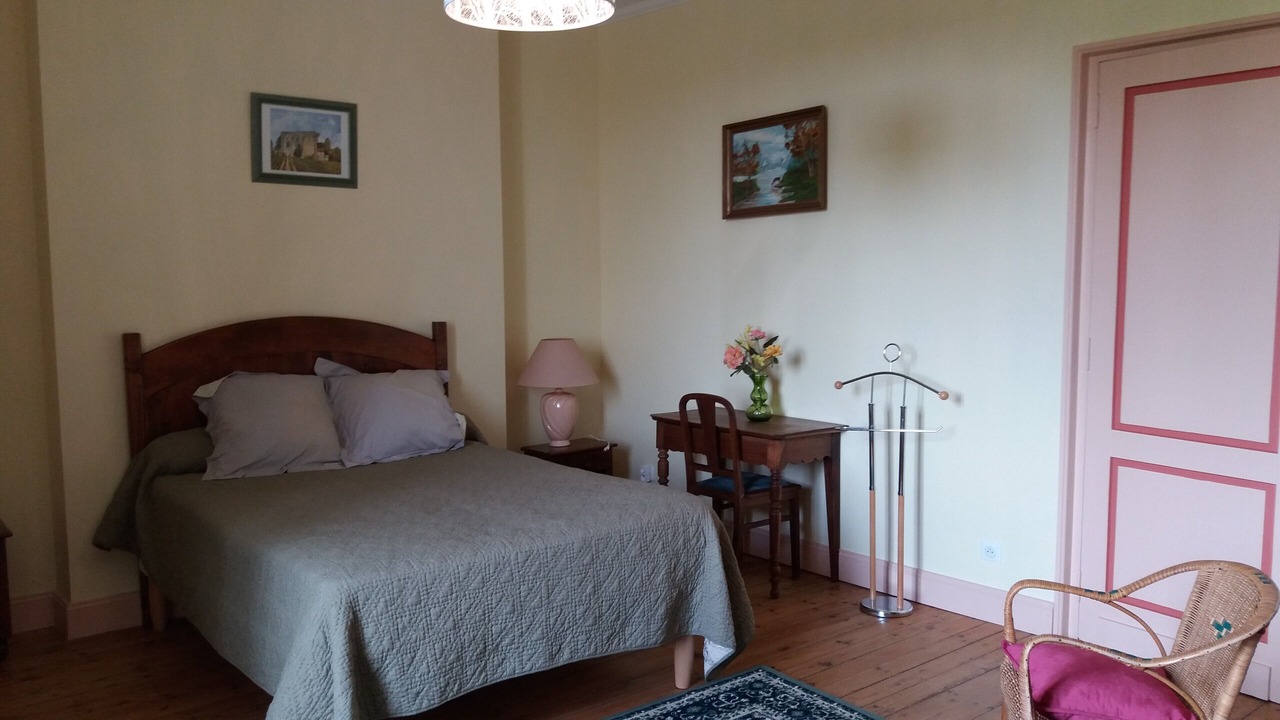 Photo of Bedroom in Saint-Emilion