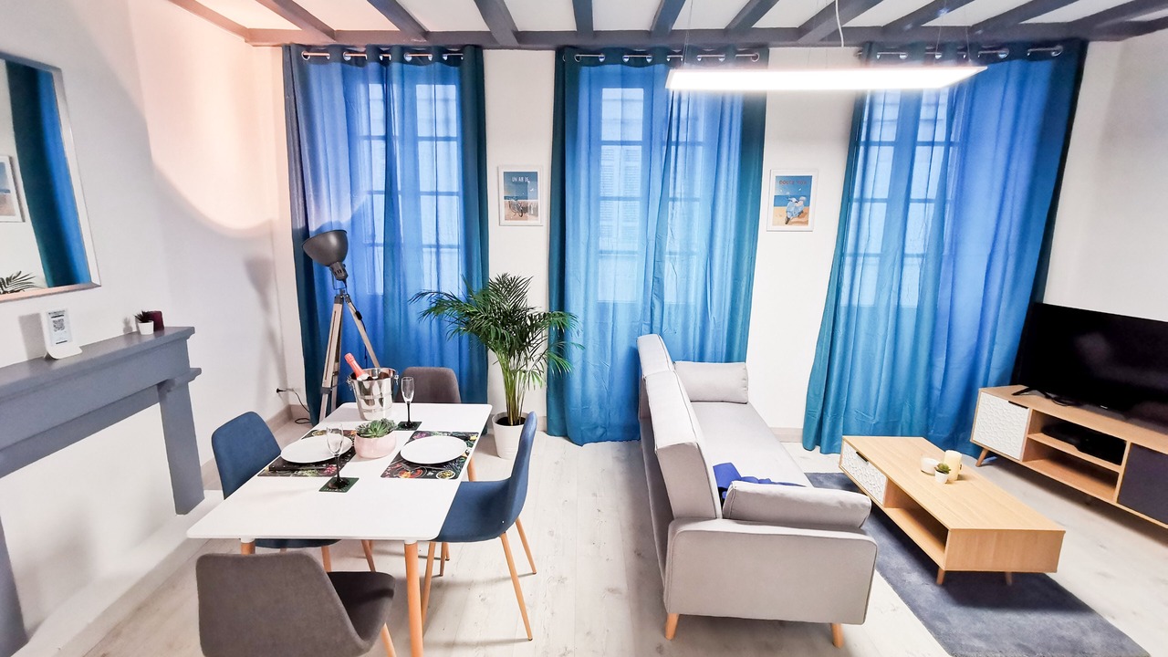 Photo of Livingroom in Saintes