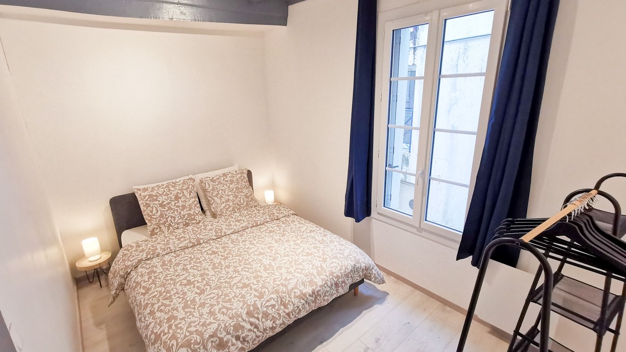 Photo of Bedroom in Saintes