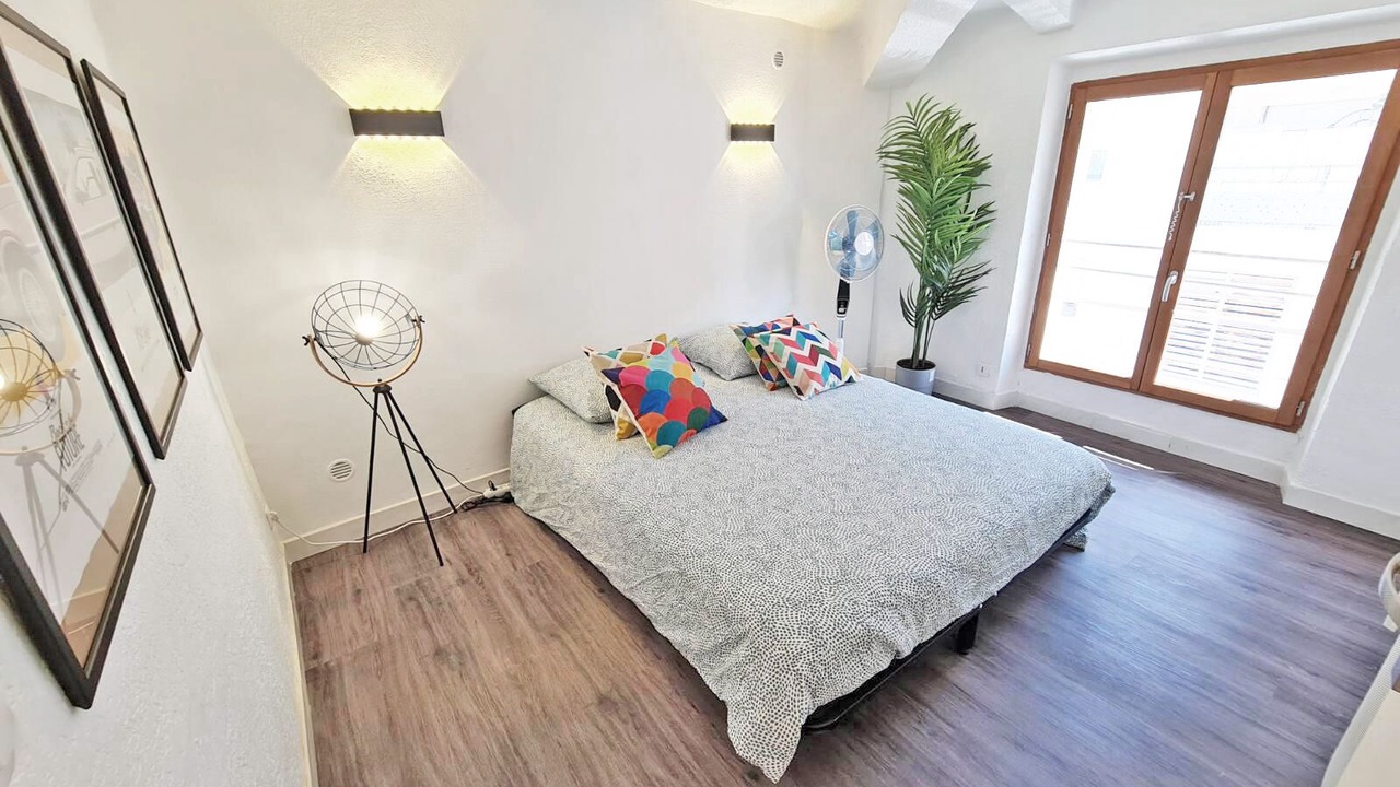 Photo of Bedroom in Toulon