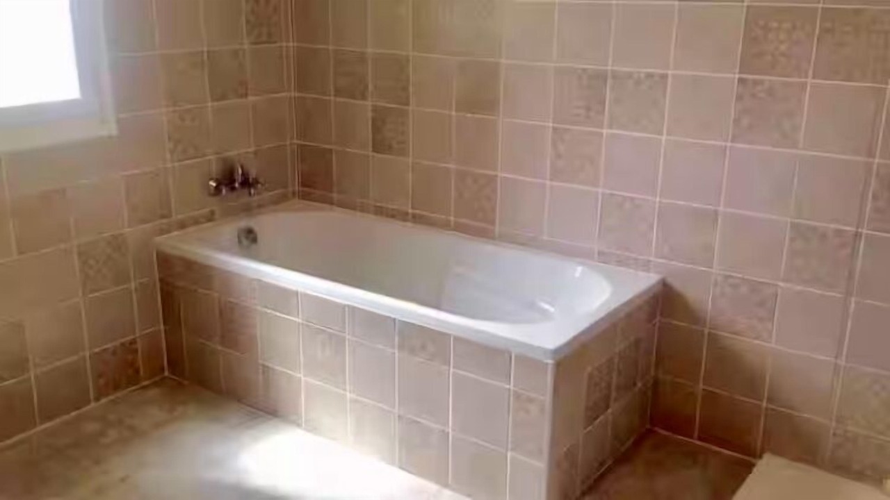 Photo of Bathroom in Lalinde