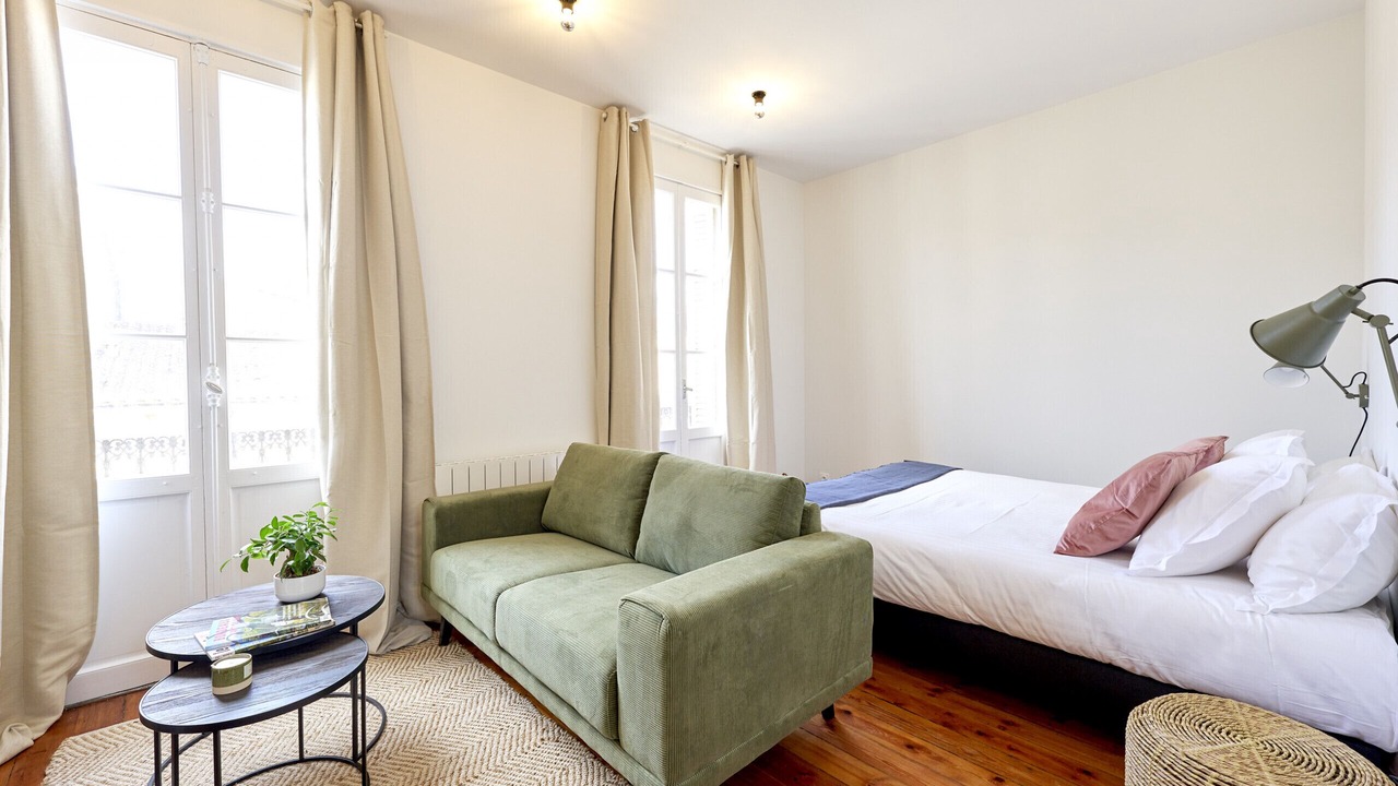 Photo of Bedroom in Capucins - Victoire