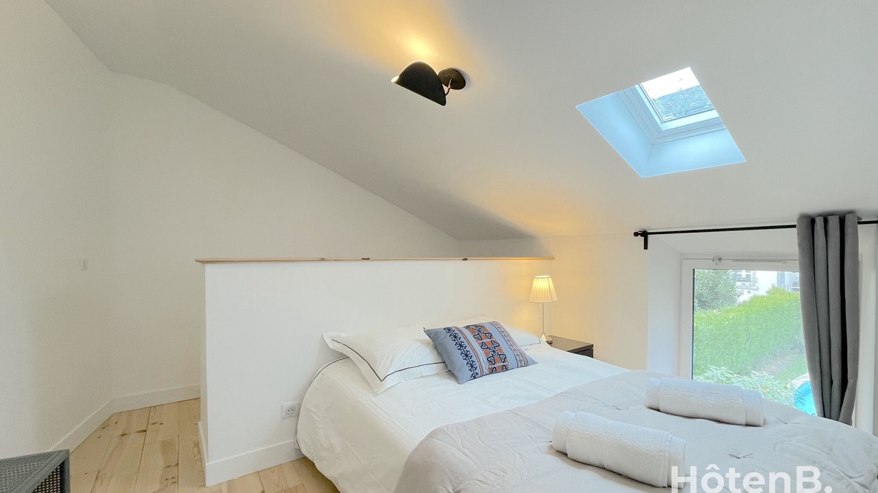 Photo of Bedroom in Limoges