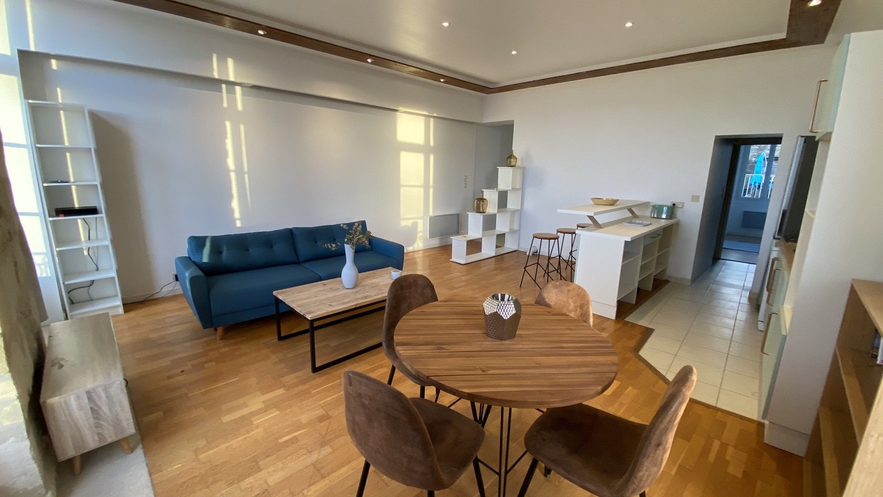 Photo of Livingroom in Blaye