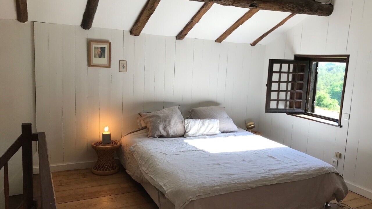 Photo of Bedroom in Saint-Laurent-des-Batons