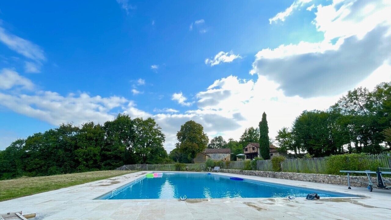 Photo of Outdoor in Saint-Laurent-des-Batons