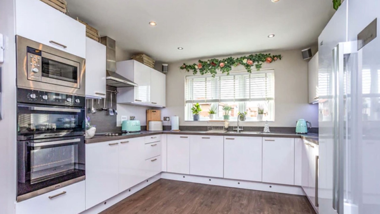 Photo of Kitchen in Lanton