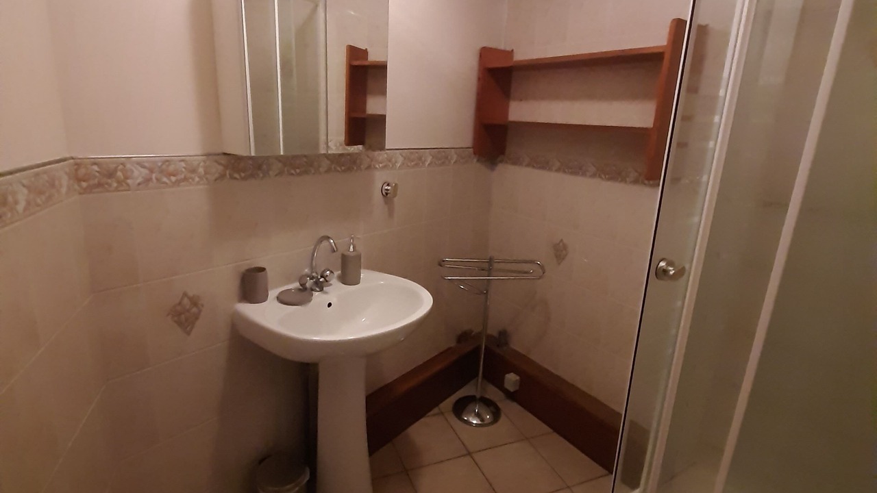 Photo of Bathroom in Saint Martin de Juillers