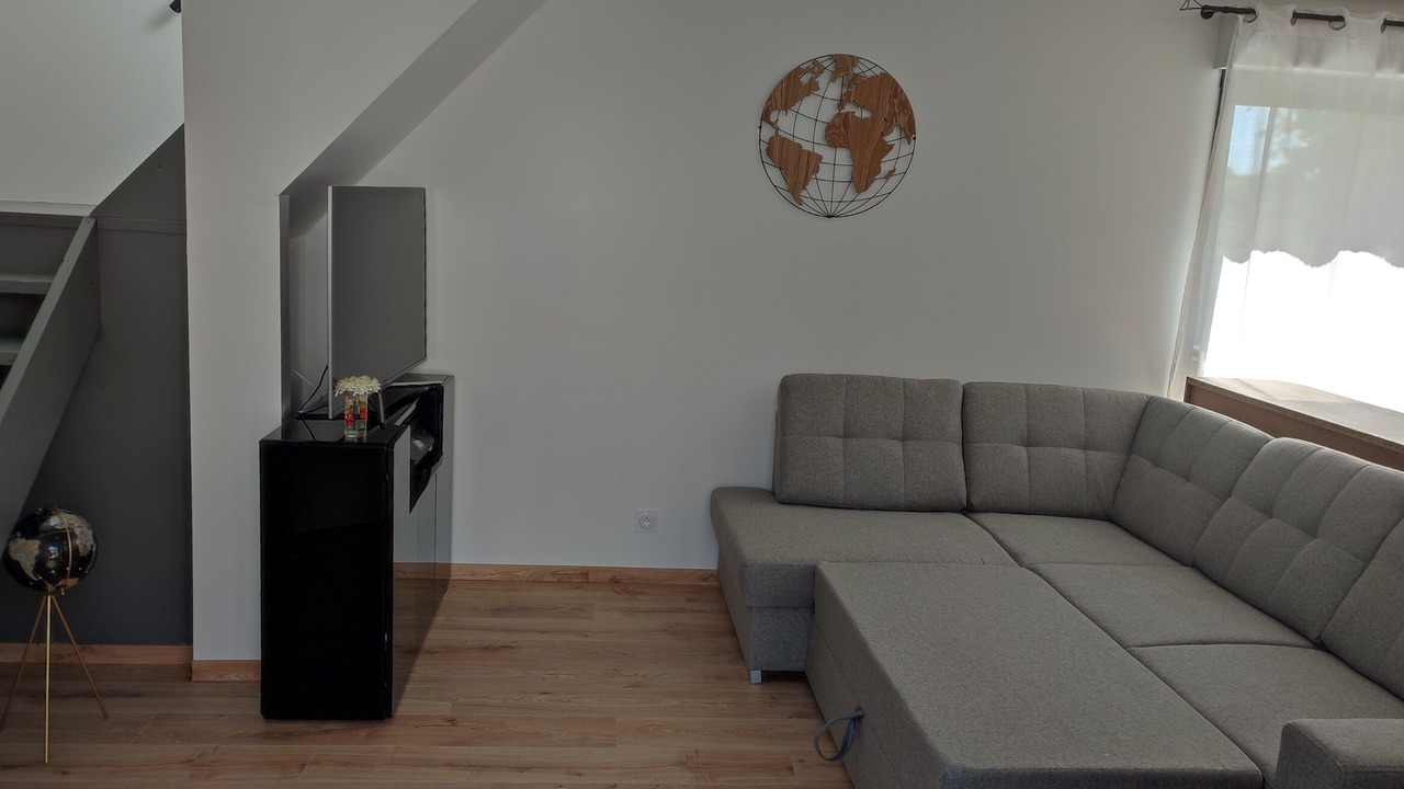 Photo of Livingroom in Cuneges