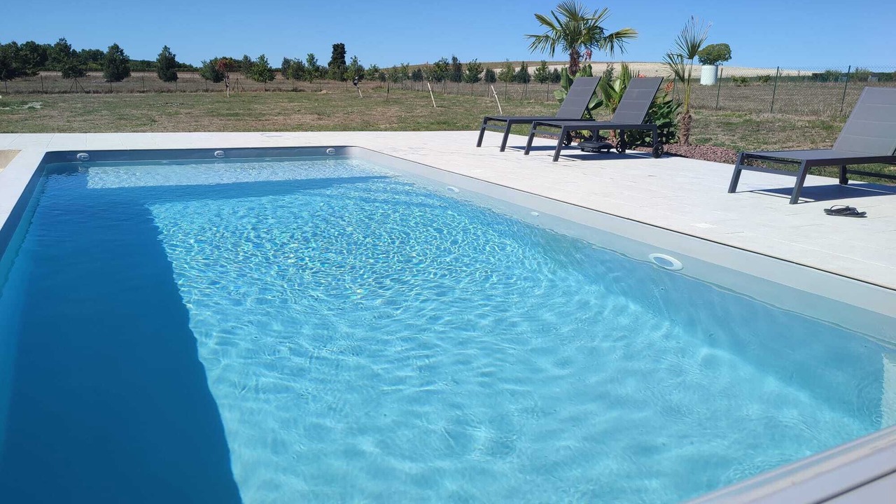Photo of Outdoor in Cuneges