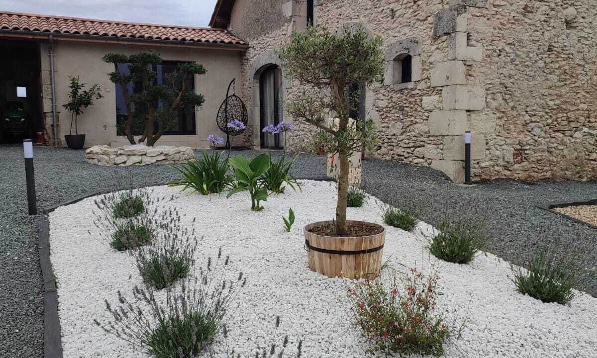 Photo of Outdoor in Cuneges