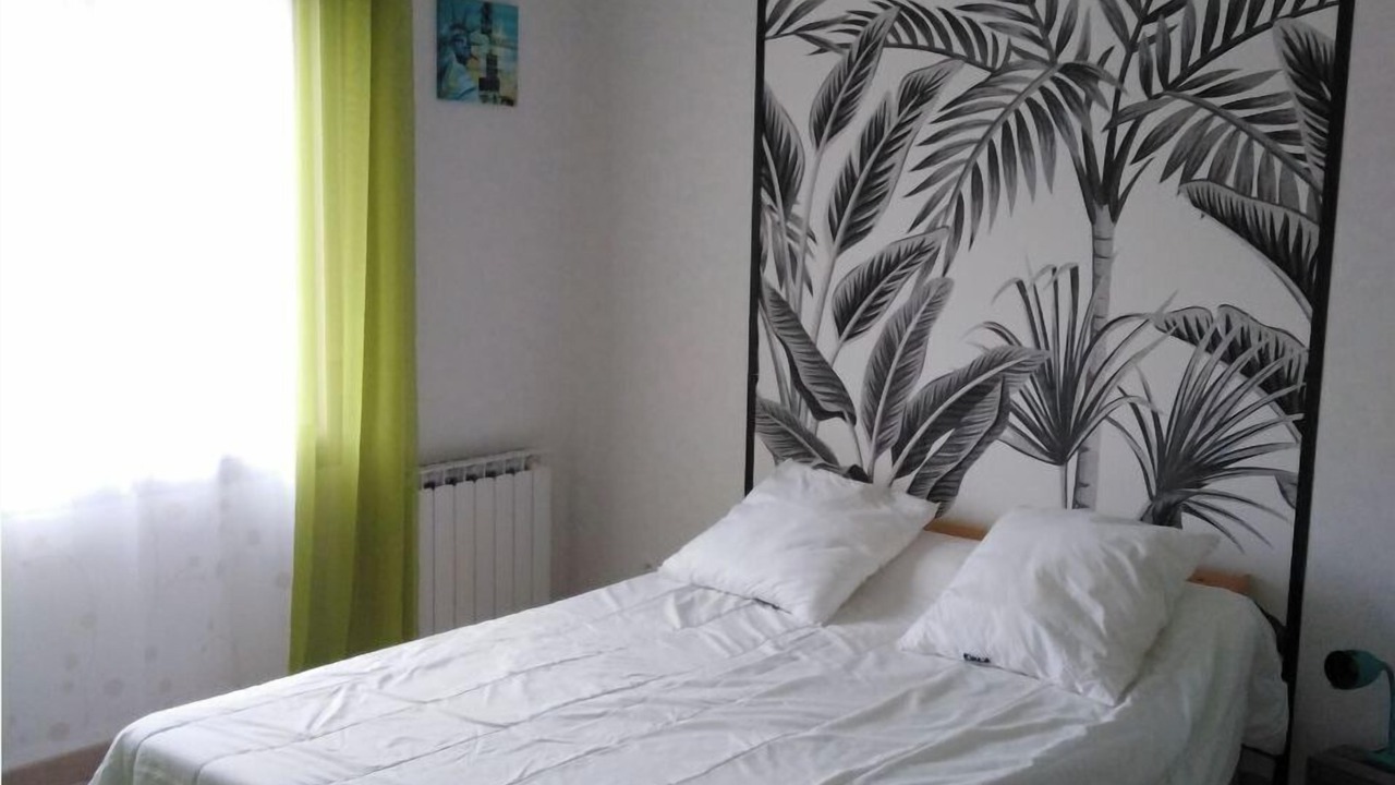 Photo of Bedroom in Saint-Astier