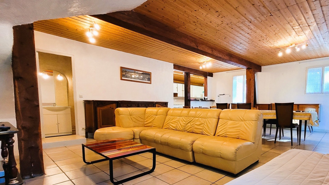 Photo of Livingroom in Vitrac
