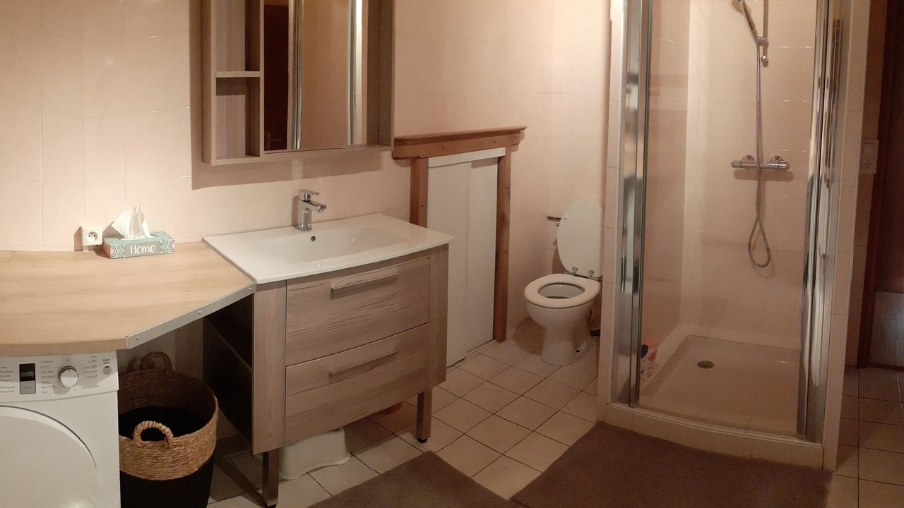 Photo of Bathroom in Le Fleix