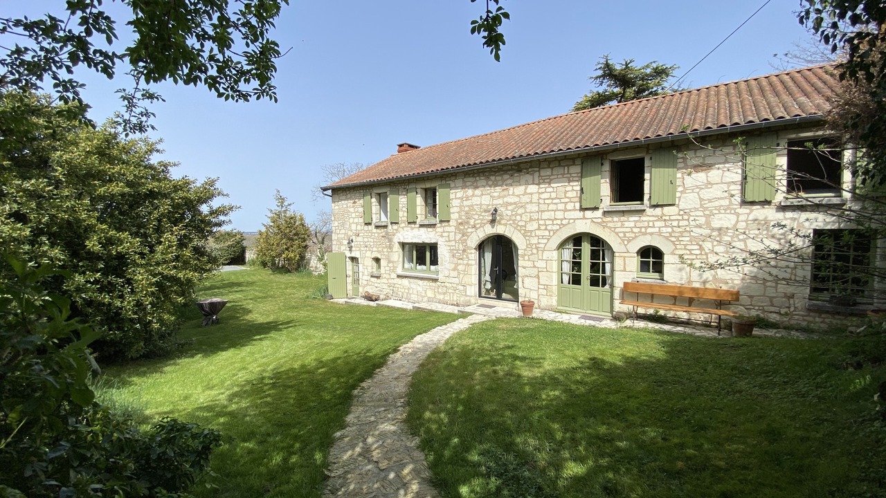 Photo of Outdoor in Pouancay