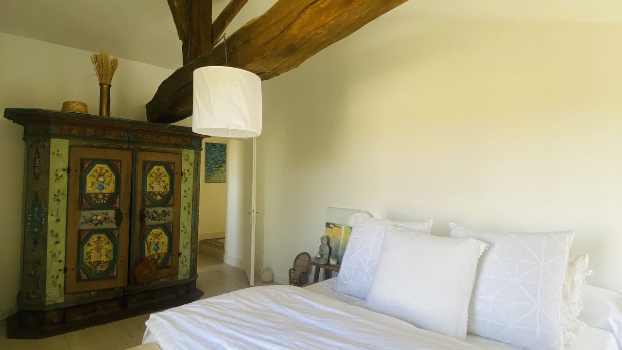Photo of Bedroom in Pouancay