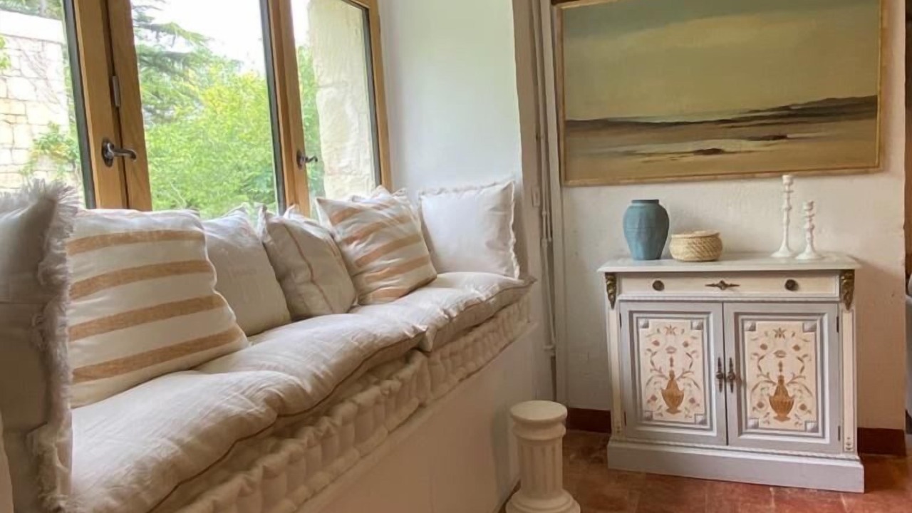 Photo of Livingroom in Pouancay