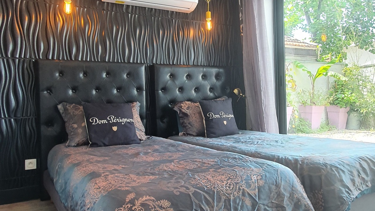 Photo of Bedroom in Pessac