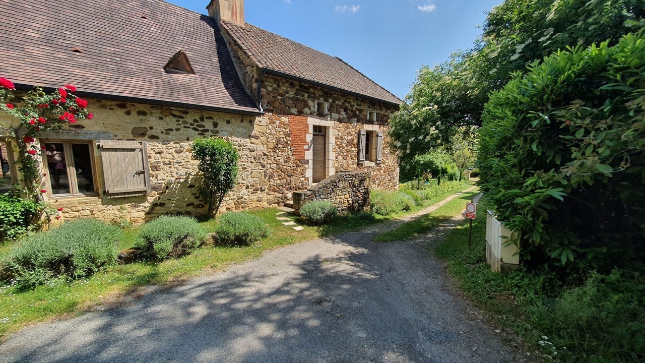Photo of Outdoor in Saint-Martial-de-Nabirat