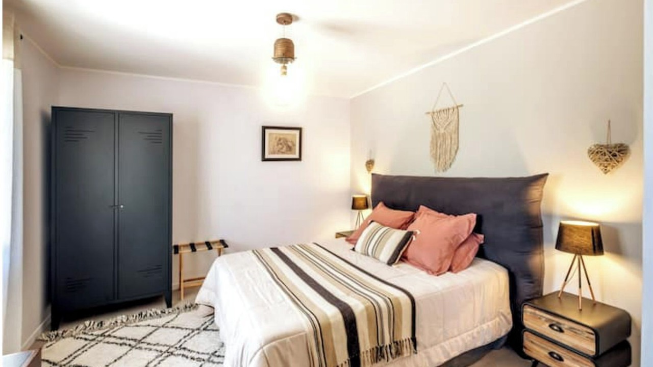 Photo of Bedroom in Saint-Medard-d'Eyrans