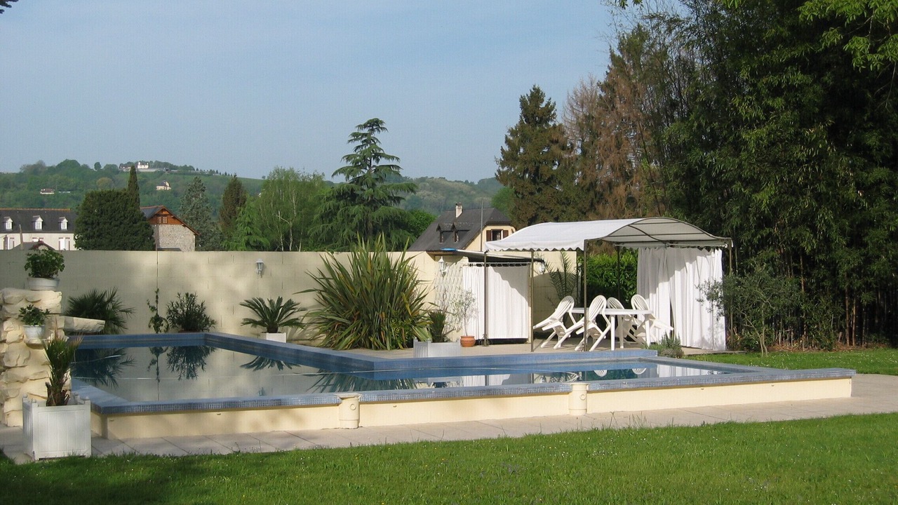 Photo of Outdoor in Assat