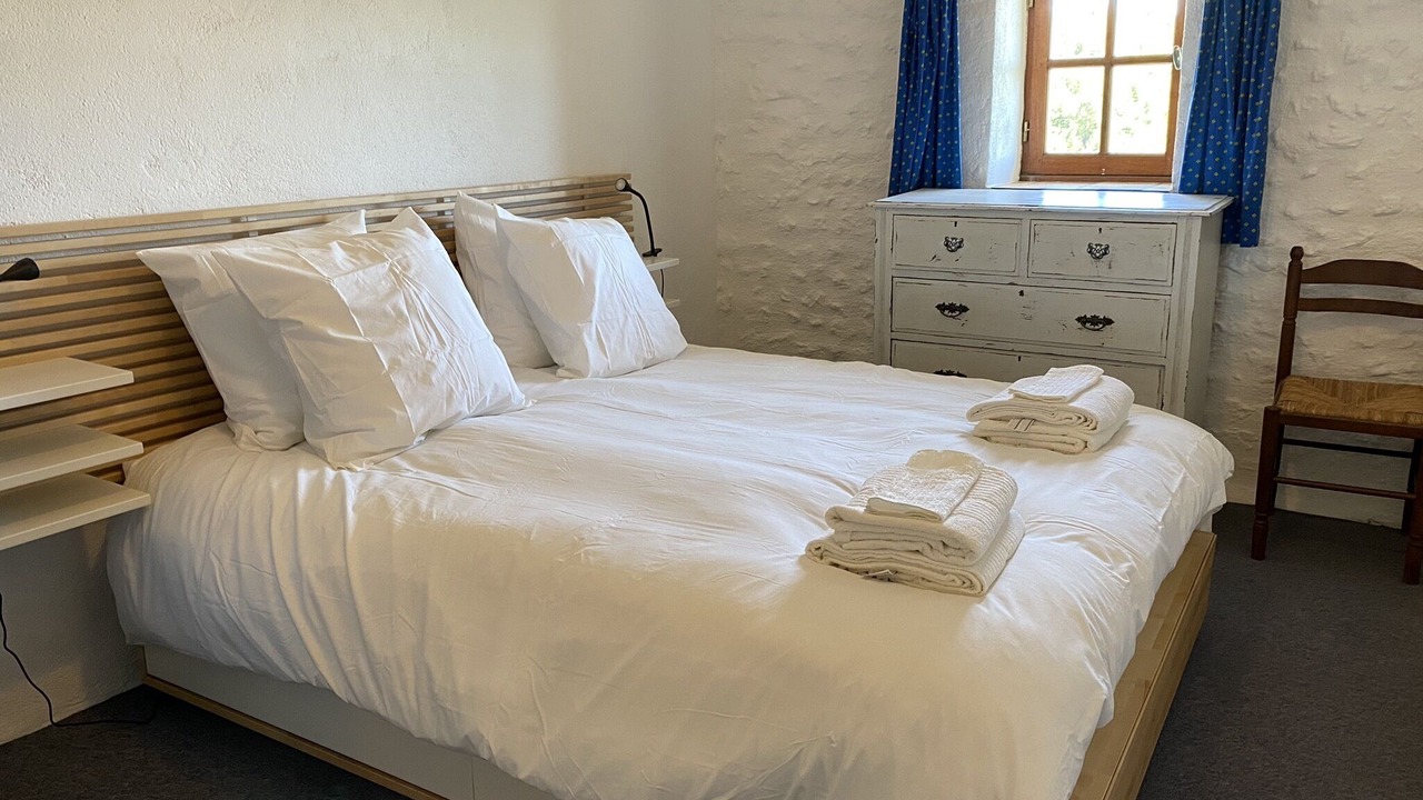 Photo of Bedroom in Juignac
