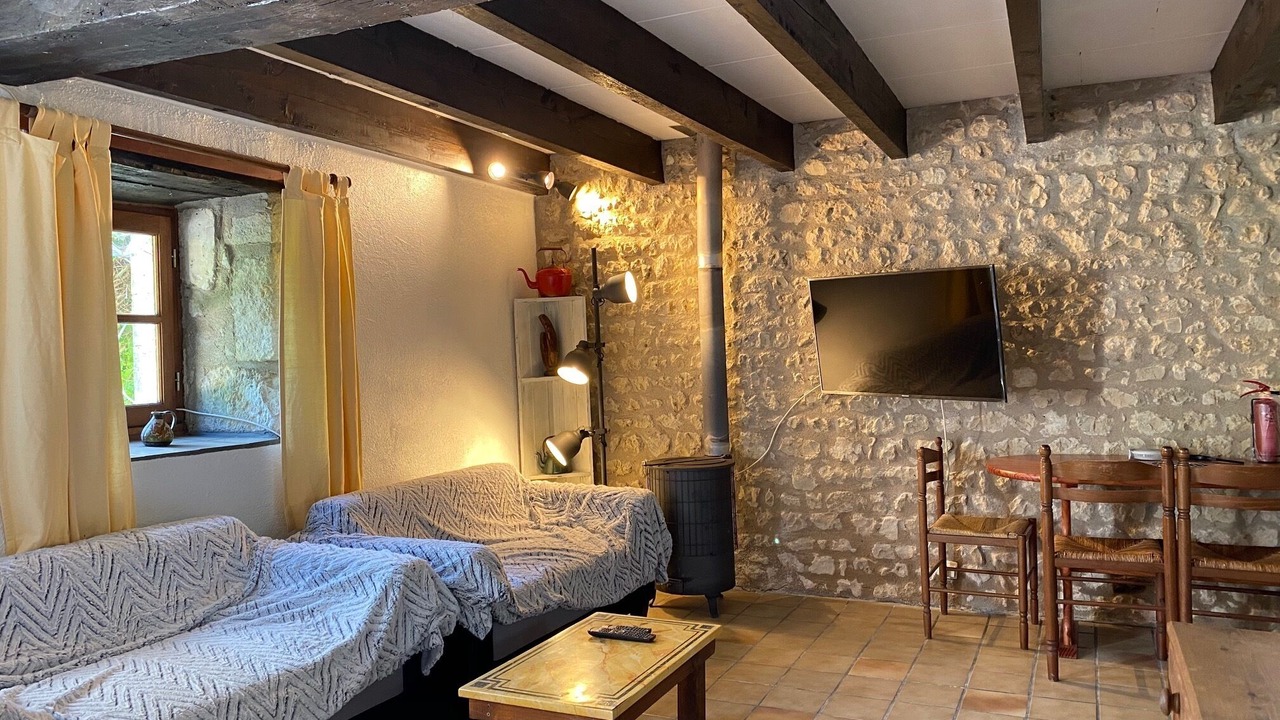 Photo of Livingroom in Juignac
