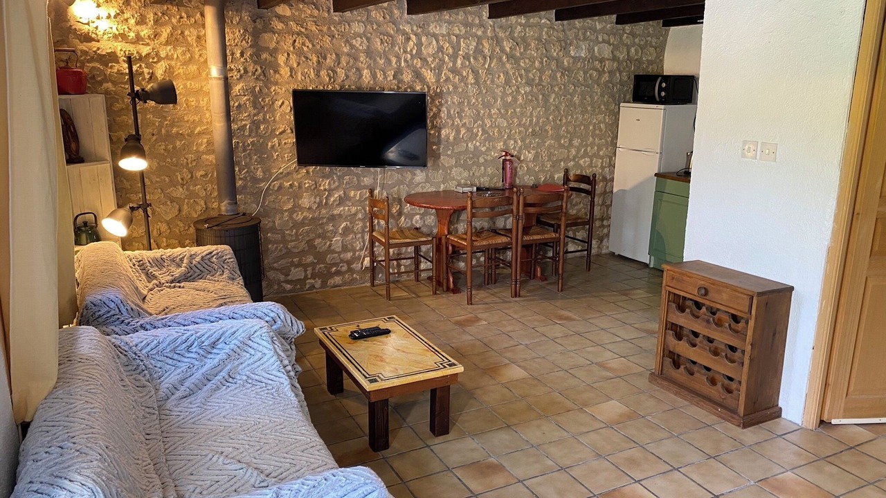 Photo of Livingroom in Juignac