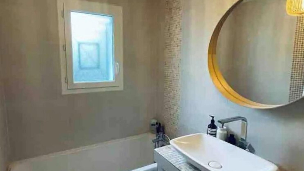 Photo of Bathroom in Saint-Medard-en-Jalles
