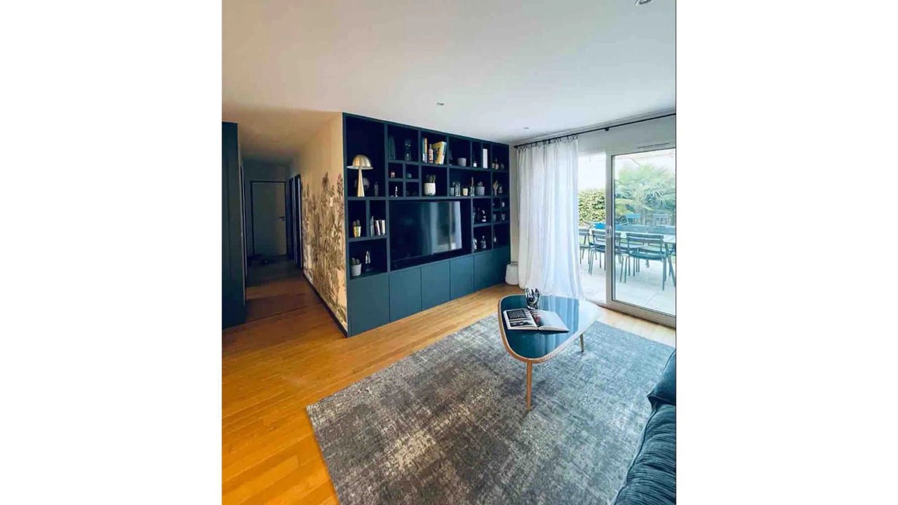 Photo of Livingroom in Saint-Medard-en-Jalles