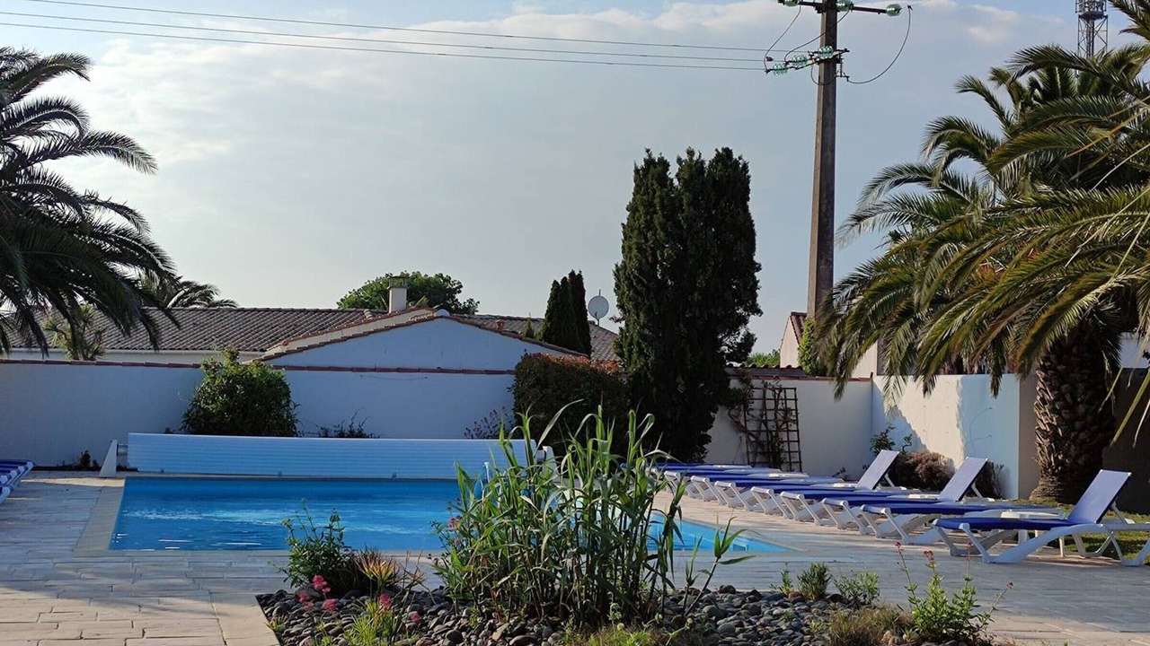 Photo of Outdoor in Cheray