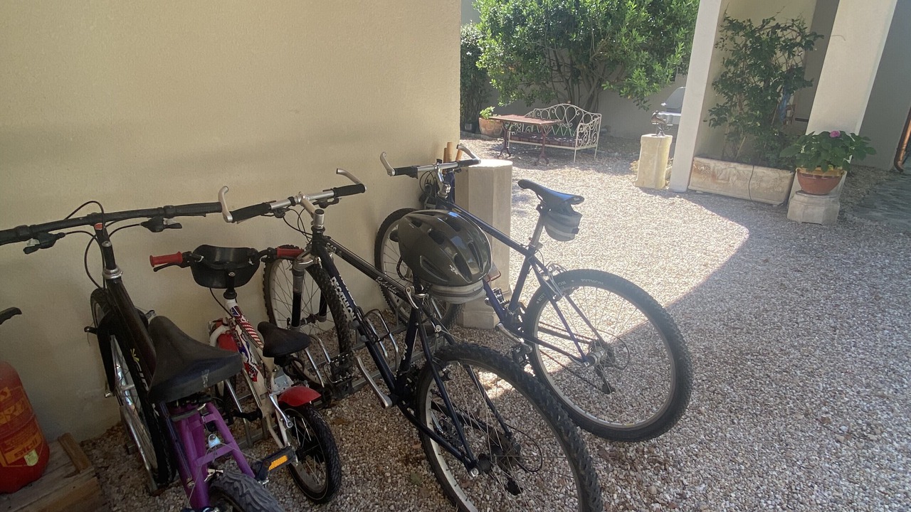 Photo of Outdoor in Cabrieres-d'Avignon